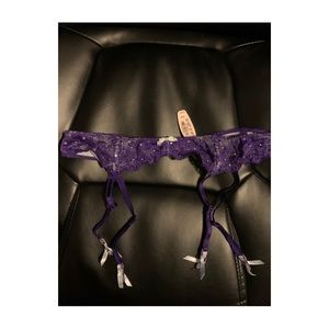 (3 for $10) Victoria’s Secret Dream Angels garter